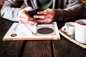 Read more about the article 12 Ways to Make Money With ChatGPT (No Experience Needed)