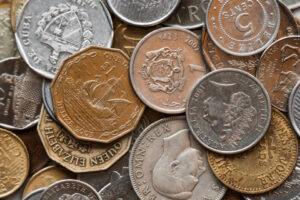 Read more about the article Cash Stuffing 101: A Beginner’s Guide to This Viral Budgeting Method