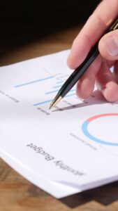 Read more about the article 10 Debt Payoff Budget Templates for Beginners