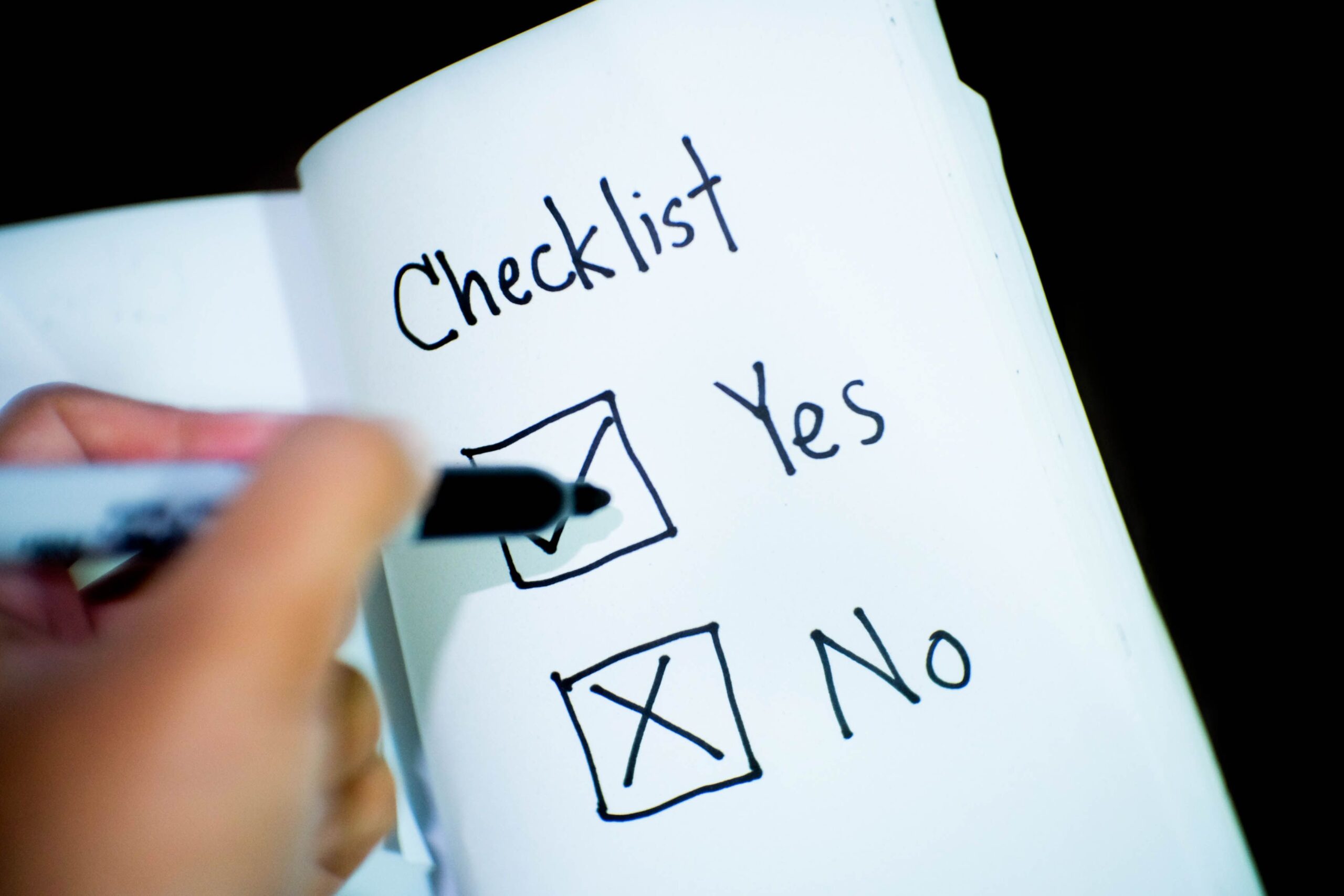 You are currently viewing 10 Financial Goals Every Beginner Should Set This Year